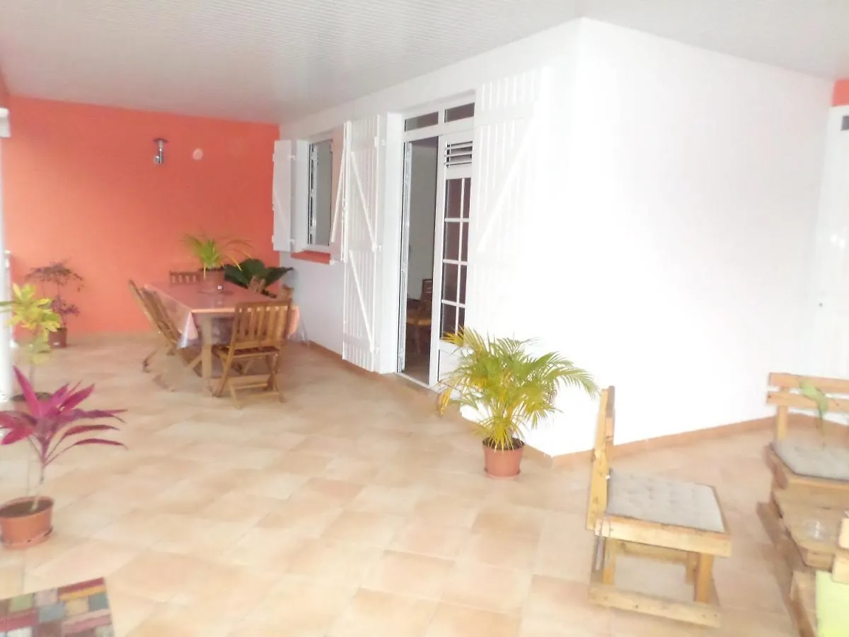 Maison Charmante Au Diamant - Vue Jardin - Climatisee Le Diamant
